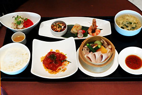 写真：昼食