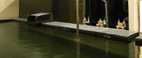 Image��Large Japanese-Style Communal Bathroom